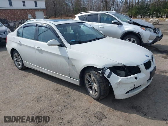 2008 BMW 3 Series 328xi z VIN WBAVC93598K040793, wystawiony jako IAAI lot #41793277 z przebiegiem 139 186 mil mil oraz . Historia ofert i sprzedaży dostępna na DreamBid. Obrazek 1.