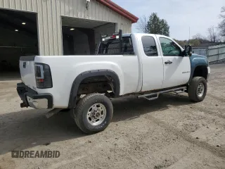 2009 GMC Sierra 2500HD SLE z VIN 1GTHK59K59E125901, wystawiony jako Copart lot #55094295 z przebiegiem 262 201 mil mil oraz Tytuł czysty. Historia ofert i sprzedaży dostępna na DreamBid. Obrazek 3.