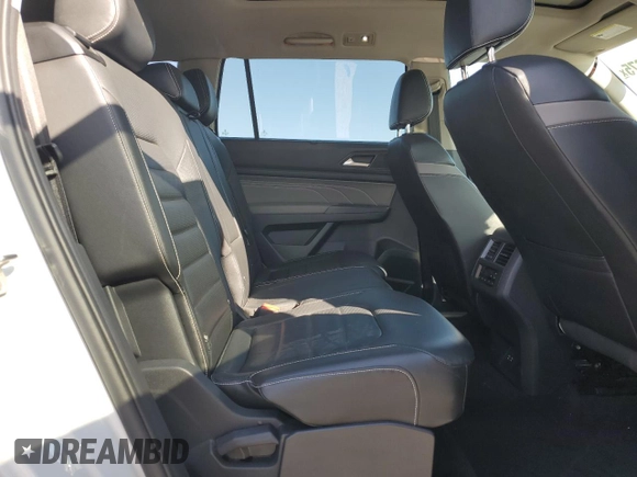 2022 Volkswagen Atlas SEL Premium R-Line with VIN 1V2FR2CA6NC505805, listed as a Copart auction lot 51704675 with 28,527 mi miles and Salvage title. Bid and sale history available at DreamBid. Image 11.