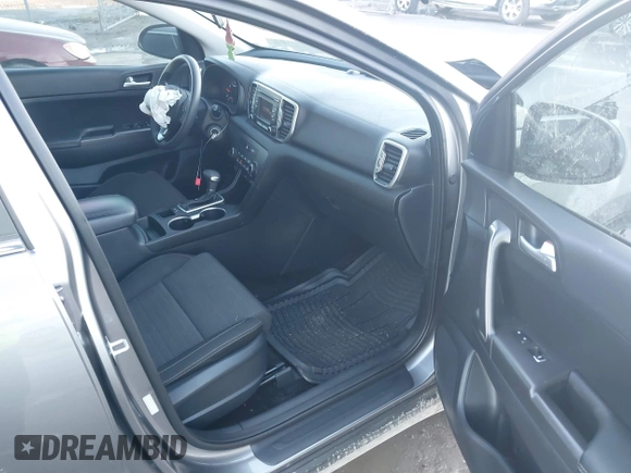 2017 Kia Sportage LX with VIN KNDPM3AC0H7081405, listed as a IAAI auction lot 41791011 with 119,768 mi miles and . Bid and sale history available at DreamBid. Image 5.