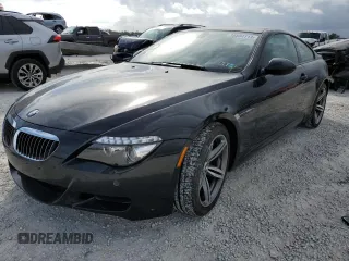2010 BMW M6 z VIN WBSEH9C53ACY25369, wystawiony jako Copart lot #35884113 z przebiegiem 45 052 mil mil oraz Szkoda całkowita • Salvage title. Historia ofert i sprzedaży dostępna na DreamBid. Obrazek 1.