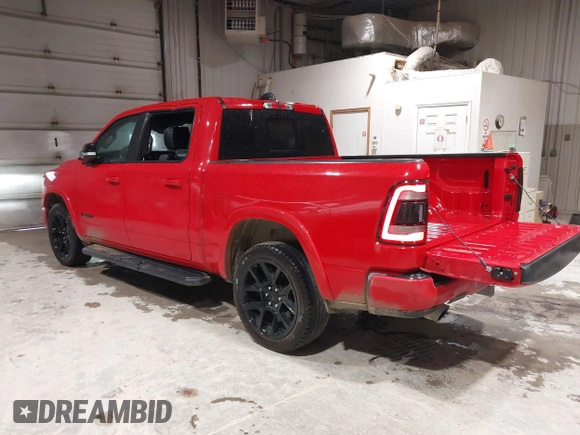 2021 Ram 1500 Laramie z VIN 1C6SRFJT2MN729787, wystawiony jako IAAI lot #42264245 z przebiegiem 81 625 mil mil oraz . Historia ofert i sprzedaży dostępna na DreamBid. Obrazek 3.