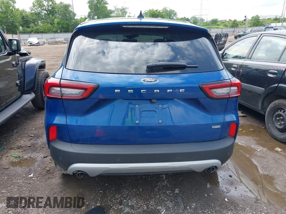 2023 Ford Escape PHEV z VIN 1FMCU0E16PUA29522, wystawiony jako IAAI lot #42441748 z przebiegiem 26 938 mil mil oraz . Historia ofert i sprzedaży dostępna na DreamBid. Obrazek 17.