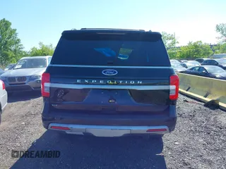 2024 Ford Expedition XLT z VIN 1FMJU1J84REA35560, wystawiony jako IAAI lot #42266211 z przebiegiem 21 950 mil mil oraz . Historia ofert i sprzedaży dostępna na DreamBid. Obrazek 16.