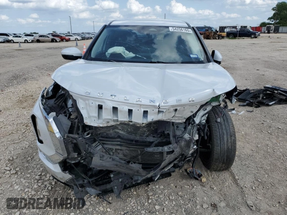 2023 Mitsubishi Outlander SE z VIN JA4J3UA83PZ061933, wystawiony jako Copart lot #54256165 z przebiegiem 34 625 mil mil oraz Szkoda całkowita • Salvage title. Historia ofert i sprzedaży dostępna na DreamBid. Obrazek 5.