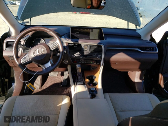 2018 Lexus RX with VIN JTJBZMCA8J2038024, listed as a Copart auction lot 72707932 with 32,719 mi miles. Bid and sale history available at carsss.com. Image 8.