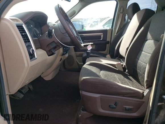 2013 Ram 1500 Big Horn z VIN 1C6RR7GTXDS635332, wystawiony jako Copart lot #49640095 z przebiegiem 110 318 mil mil oraz Szkoda całkowita • Salvage title. Historia ofert i sprzedaży dostępna na DreamBid. Obrazek 7.