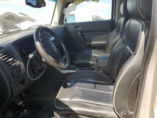 2007 Hummer H3 SUV with VIN 5GTDN13E678131924, listed as a Copart auction lot 72397274 with Not Provided miles and Salvage Title. Bid and sale history available at carsss.com. Image 7.