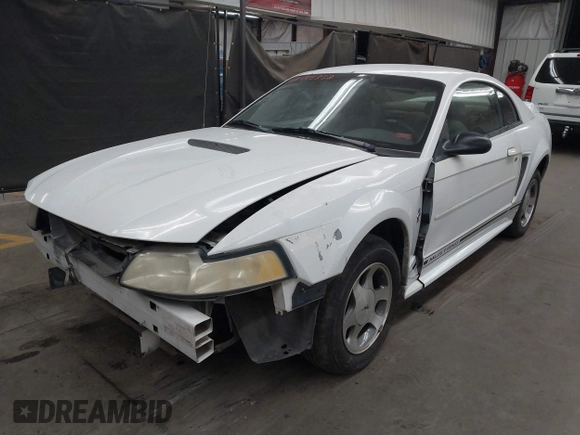 2000 Ford Mustang z VIN 1FAFP4043YF159108, wystawiony jako IAAI lot #41885338 z przebiegiem 286 158 mil mil oraz . Historia ofert i sprzedaży dostępna na DreamBid. Obrazek 2.