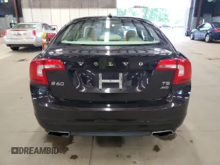 2015 Volvo S60 T5 Premier z VIN YV1612TK9F2354235, wystawiony jako Copart lot #57793095 z przebiegiem 69 869 mil mil oraz Tytuł czysty. Historia ofert i sprzedaży dostępna na DreamBid. Obrazek 6.
