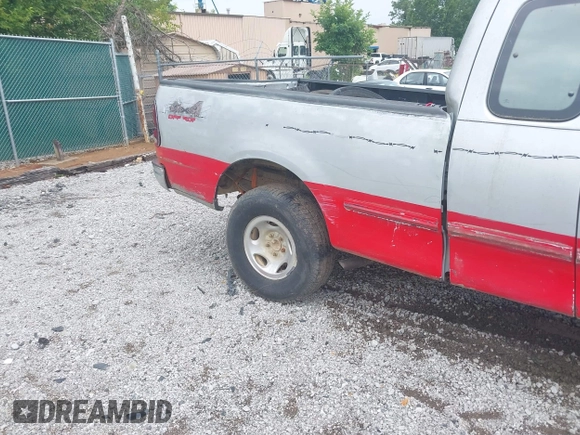 1997 Ford F-150 XL with VIN 1FTDX1869VNA33231, listed as a IAAI auction lot 42697823 with 149,986 mi miles and . Bid and sale history available at DreamBid. Image 12.