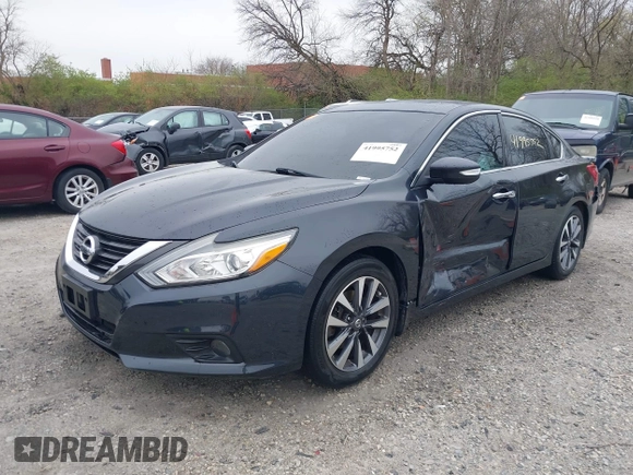 2017 Nissan Altima S z VIN 1N4AL3AP5HC134589, wystawiony jako IAAI lot #41995752 z przebiegiem 84 568 mil mil oraz . Historia ofert i sprzedaży dostępna na DreamBid. Obrazek 20.
