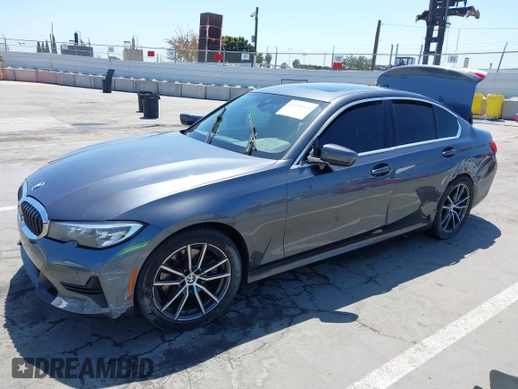 2020 BMW 3 Series 330i z VIN 3MW5R1J03L8B17207, wystawiony jako IAAI lot #42090508 z przebiegiem 105 982 mil mil oraz . Historia ofert i sprzedaży dostępna na DreamBid. Obrazek 18.