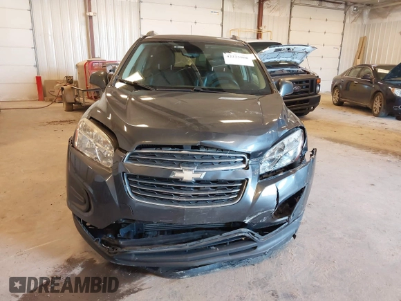 2016 Chevrolet Trax LT z VIN 3GNCJLSB8GL260323, wystawiony jako IAAI lot #42225908 z przebiegiem 134 265 mil mil oraz . Historia ofert i sprzedaży dostępna na DreamBid. Obrazek 12.