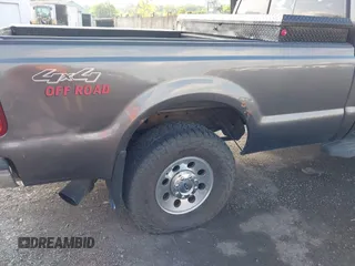 2006 Ford F-250 XL with VIN 1FTSF21P26EB85050, listed as a IAAI auction lot 42652890 with 236,226 mi miles and . Bid and sale history available at DreamBid. Image 6.