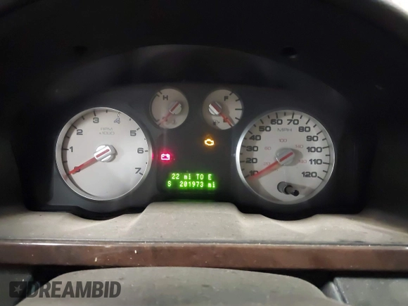 2007 Ford Five Hundred Limited z VIN 1FAHP251X7G151401, wystawiony jako IAAI lot #42142993 z przebiegiem 201 973 mil mil oraz . Historia ofert i sprzedaży dostępna na DreamBid. Obrazek 7.