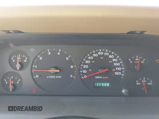 2001 Jeep Grand Cherokee Laredo with VIN 1J4GW48S31C626727, listed as a IAAI auction lot 42796974 with 132,988 mi miles and . Bid and sale history available at DreamBid. Image 7.