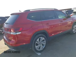 2022 Volkswagen Atlas 3.6L V6 SE w/Technology with VIN 1V2HR2CA3NC536146, listed as a IAAI auction lot 41090757 with 30,488 mi miles. Bid and sale history available at carsss.com. Image 4.