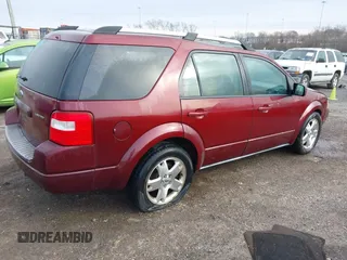 2005 Ford Freestyle Limited with VIN 1FMZK06125GA47025, listed as a IAAI auction lot 41617746 with 199,503 mi miles. Bid and sale history available at carsss.com. Image 4.