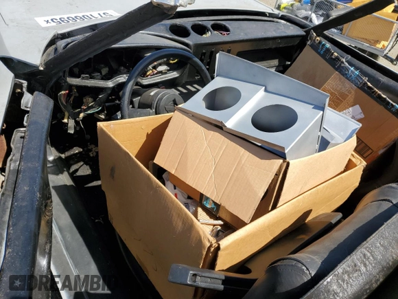 1969 Chevrolet Corvette с VIN 194379S723973, выставлен на аукционе Copart как лот 57106695 с пробегом Не указан миль и Чистый • Clean title. История ставок и продаж доступна на DreamBid. Изображение 8.