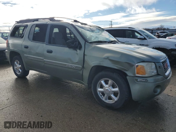 2004 GMC Envoy XL SLE with VIN 1GKET16S346170517, listed as a Copart auction lot 86748724 with 205,720 mi miles and Salvage Title. Bid and sale history available at carsss.com. Image 4.
