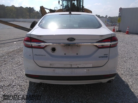2017 Ford Fusion Hybrid SE with VIN 3FA6P0LU8HR409689, listed as a Copart auction lot 64359324 with 129,883 mi miles and Clean title. Bid and sale history available at DreamBid. Image 6.