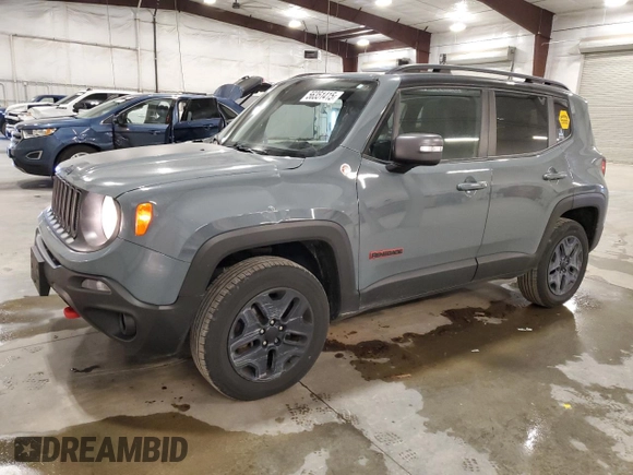 2018 Jeep Renegade Trailhawk z VIN ZACCJBCB6JPH28257, wystawiony jako Copart lot #56351415 z przebiegiem 134 598 mil mil oraz Szkoda całkowita • Salvage title. Historia ofert i sprzedaży dostępna na DreamBid. Obrazek 1.