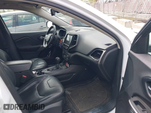 2019 Jeep Cherokee Limited with VIN 1C4PJMDN9KD180308, listed as a IAAI auction lot 42178830 with 164,453 mi miles and . Bid and sale history available at DreamBid. Image 5.