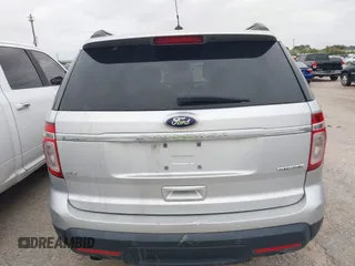 2014 Ford Explorer XLT with VIN 1FM5K7D83EGB59629, listed as a IAAI auction lot 42068858 with 171,562 mi miles and . Bid and sale history available at carsss.com. Image 16.