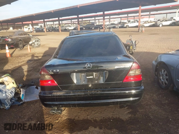 1999 Mercedes-Benz C z VIN WDBHA33G9XF800344, wystawiony jako IAAI lot #41528977 z przebiegiem Nie podano mil oraz . Historia ofert i sprzedaży dostępna na DreamBid. Obrazek 16.