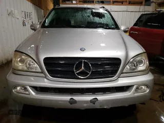 2002 Mercedes-Benz M 320/430/500 with VIN 4JGAB54E92A371393, listed as a Copart auction lot 52440815 with 119,610 mi miles and Clean Title. Bid and sale history available at DreamBid. Image 5.