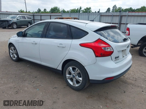 2013 Ford Focus SE with VIN 1FADP3K20DL286326, listed as a IAAI auction lot 42169951 with 191,848 mi miles. Bid and sale history available at carsss.com. Image 3.