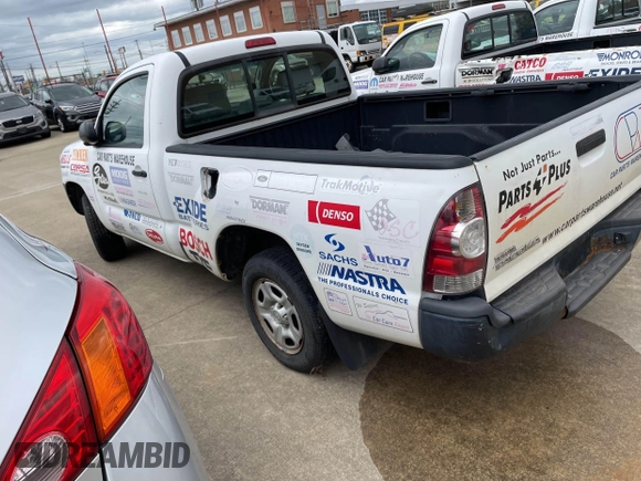 2010 Toyota Tacoma with VIN 5TENX4CN4AZ745562, listed as a IAAI auction lot 41849869 with 471,417 mi miles. Bid and sale history available at carsss.com. Image 3.