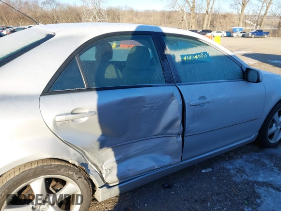 2008 Mazda 6 i Sport VE with VIN 1YVHP80C185M14226, listed as a IAAI auction lot 41424080 with 178,816 mi miles and . Bid and sale history available at carsss.com. Image 13.