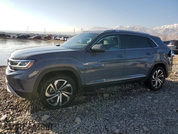 2022 Volkswagen Atlas SEL with VIN 1V2BE2CA9NC208960, listed as a Copart auction lot 88343895 with 46,842 mi miles and Salvage title. Bid and sale history available at DreamBid. Image 1.