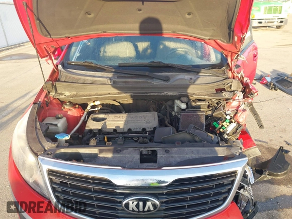 2013 Kia Sportage LX with VIN KNDPBCA29D7545542, listed as a IAAI auction lot 41863222 with Not Provided miles and . Bid and sale history available at carsss.com. Image 10.