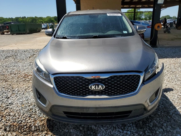 2018 Kia Sorento LX with VIN 5XYPG4A32JG431056, listed as a Copart auction lot 52992555 with 36,415 mi miles and Salvage Title. Bid and sale history available at carsss.com. Image 5.