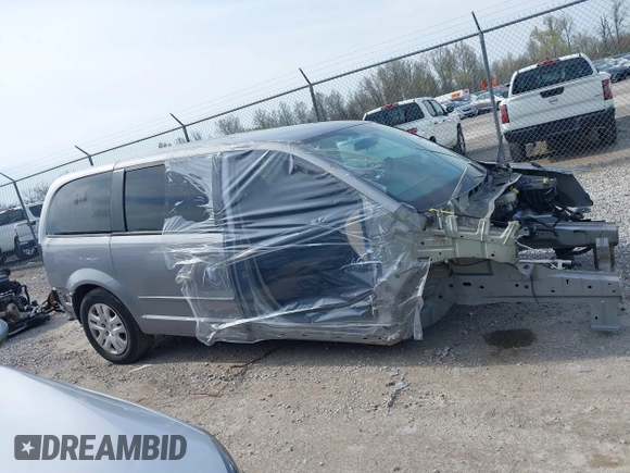 2017 Dodge Grand Caravan SE with VIN 2C4RDGBG3HR660839, listed as a IAAI auction lot 42003578 with Not Provided miles and . Bid and sale history available at DreamBid. Image 13.