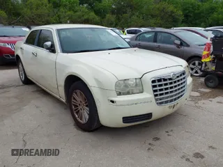2010 Chrysler 300 Touring with VIN 2C3CA5CV4AH284135, listed as a IAAI auction lot 41956044 with 216,969 mi miles. Bid and sale history available at carsss.com. Image 1.