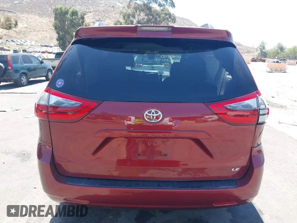 2020 Toyota Sienna LE Auto Access Seat с VIN 5TDKZ3DC7LS060864, выставлен на аукционе IAAI как лот 42518168 с пробегом 58 724 миль миль и . История ставок и продаж доступна на DreamBid. Изображение 16.