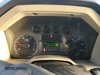 2008 Ford F-350 XL with VIN 1FTWX31R78EC73102, listed as a Copart auction lot 76482064 with 262,025 mi miles and Clean Title. Bid and sale history available at DreamBid. Image 9.