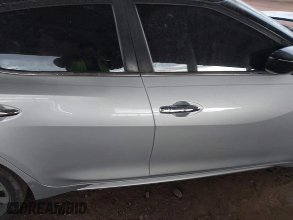 2017 Nissan Maxima SV with VIN 1N4AA6AP0HC378464, listed as a IAAI auction lot 41461554 with 118,028 mi miles and . Bid and sale history available at DreamBid. Image 13.