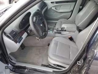 2001 BMW 3 Series 325i with VIN WBAAV33491FU84073, listed as a Copart auction lot 85689534 with 164,798 mi miles and Salvage Title. Bid and sale history available at carsss.com. Image 7.