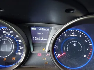 2013 Hyundai Genesis Coupe R-Spec with VIN KMHHU6KJ8DU079718, listed as a IAAI auction lot 42603184 with 105,660 mi miles and . Bid and sale history available at DreamBid. Image 7.