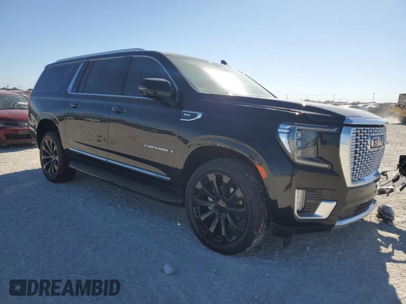 2023 GMC Yukon XL Denali with VIN 1GKS1JKL6PR156010, listed as a Copart auction lot 41768305 with 25,680 mi miles and Salvage Title. Bid and sale history available at carsss.com. Image 4.