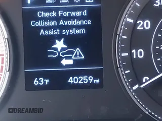 2020 Hyundai Venue SEL with VIN KMHRC8A31LU018571, listed as a IAAI auction lot 41711399 with 40,259 mi miles and . Bid and sale history available at DreamBid. Image 16.