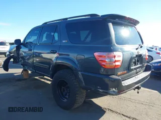2002 Toyota Sequoia SR5 with VIN 5TDZT34A42S114070, listed as a IAAI auction lot 41696378 with 178,903 mi miles and . Bid and sale history available at carsss.com. Image 3.