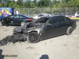2015 Mercedes-Benz E-Class E 63 AMG S-Model with VIN WDDHF7GB6FB095300, listed as a Copart auction lot 71422064 with 0 mi miles and Salvage Title. Bid and sale history available at carsss.com. Image 1.