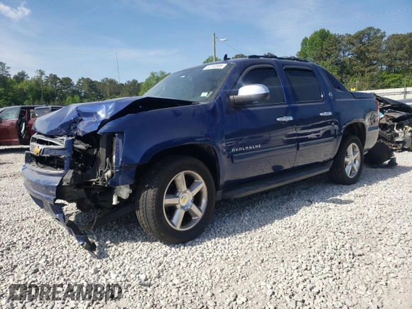 2013 Chevrolet Avalanche LT with VIN 3GNMCFE08DG376863, listed as a Copart auction lot 53782085 with 178,819 mi miles and Salvage Title. Bid and sale history available at DreamBid. Image 1.