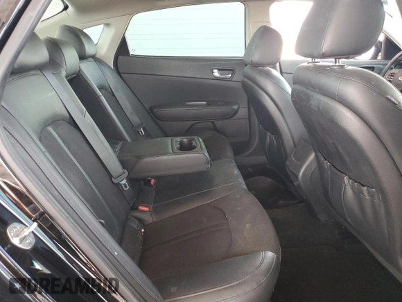 2018 Kia Optima LX z VIN 5XXGT4L37JG218939, wystawiony jako Copart lot #51289545 z przebiegiem 119 515 mil mil oraz Szkoda całkowita • Salvage title. Historia ofert i sprzedaży dostępna na DreamBid. Obrazek 10.